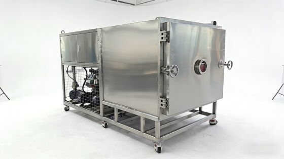 200KW Lượng định danh Máy sấy đông lạnh công nghiệp Capacity 1000kg batch Hệ thống làm mát bằng nước thích hợp cho sản xuất quy mô lớn